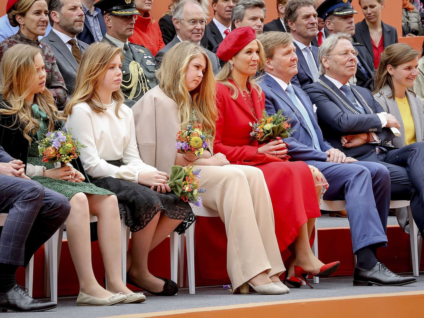 Los Reyes de Holanda y sus hijas, celebrando el Día del Rey de 2018. (EFE)