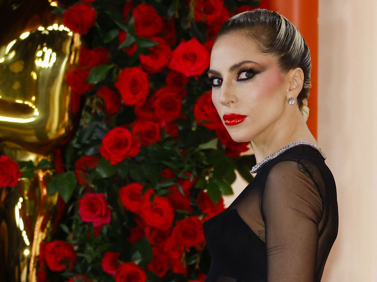 Foto: Lady Gaga, durante su paso por la alfombra roja. (Reuters/Eric Gaillard)