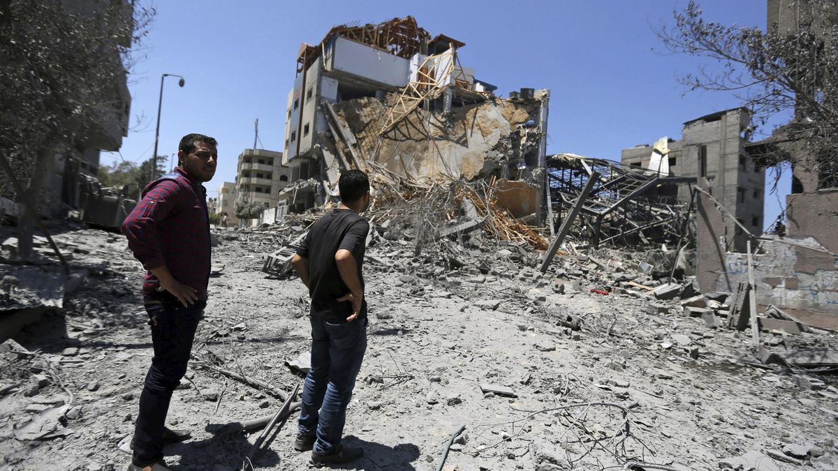 Al menos 70 muertos en un bombardeo israelí en Gaza tras el inicio de la tregua