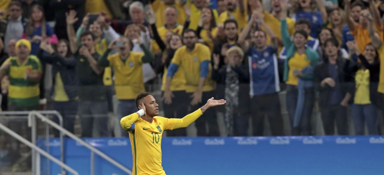 Brasil se paralizará con la final de fútbol, que enfrentará a la 'canarinha' con Alemania (Reuters)