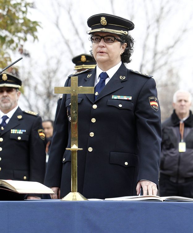 Foto: Pilar Allúe, durante su toma de posesión como comisaria general de Policía Científica el 13 de enero de 2012. (EFE)