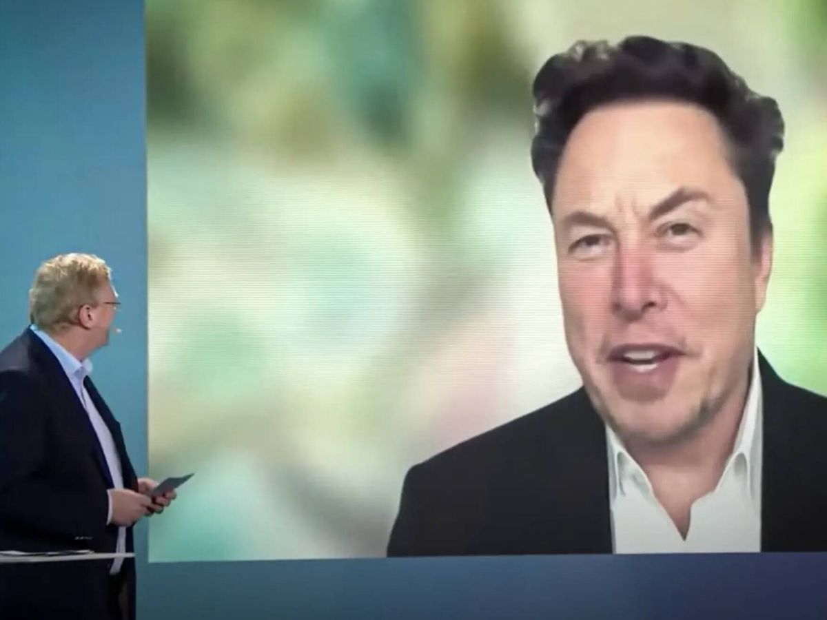 Foto: Elon Musk, durante un momento de su intervención en el BWC (Bosch Connected World)