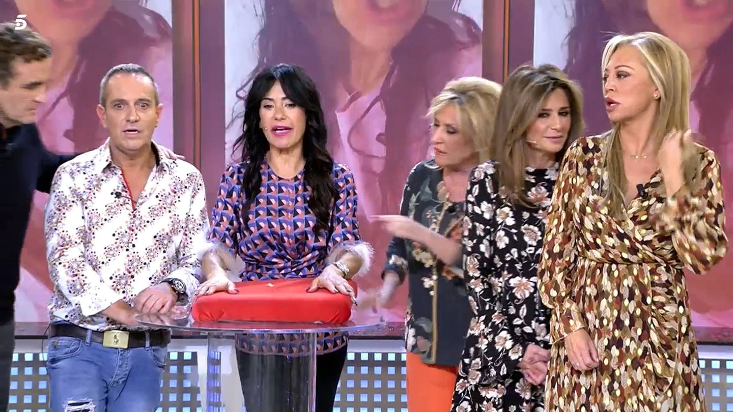 Maite Galdeano, Belén Esteban, Lydia Lozano y Gema López, en 'Sálvame'. (Telecinco)