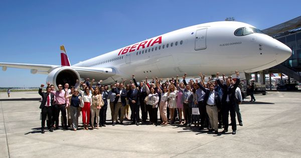 Foto: El primer A350-900 de Iberia. (EFE)