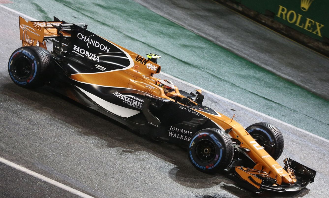McLaren demostró que las prisas son malas consejeras. (EFE/EPA/Wallace Woon)