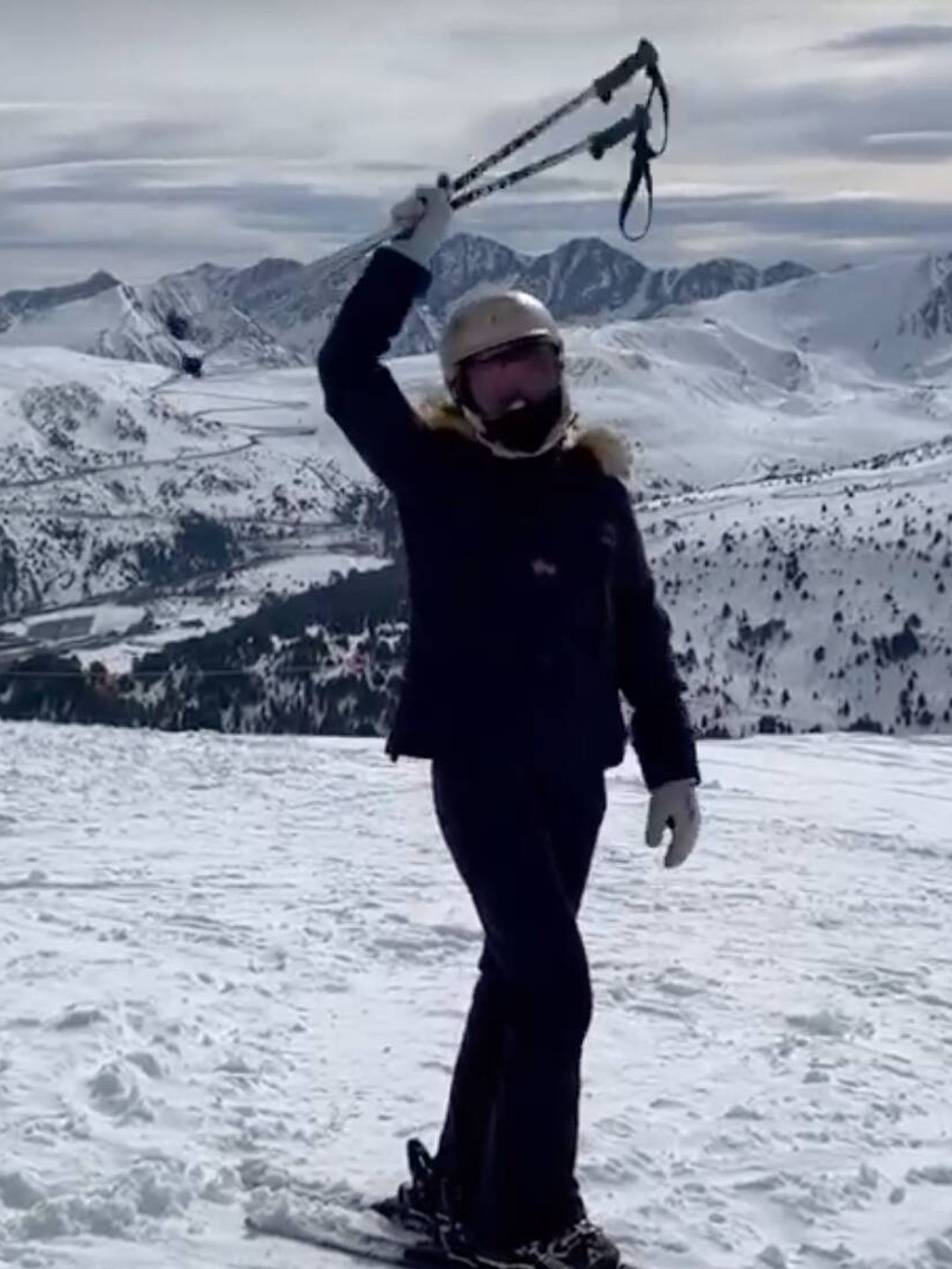 Amelia Bono, esquiando.  (Instagram/@ameliabono)
