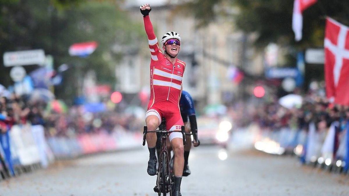 Pedersen, campeón del mundo de ciclismo por sorpresa (y sin Valverde por hipotermia)