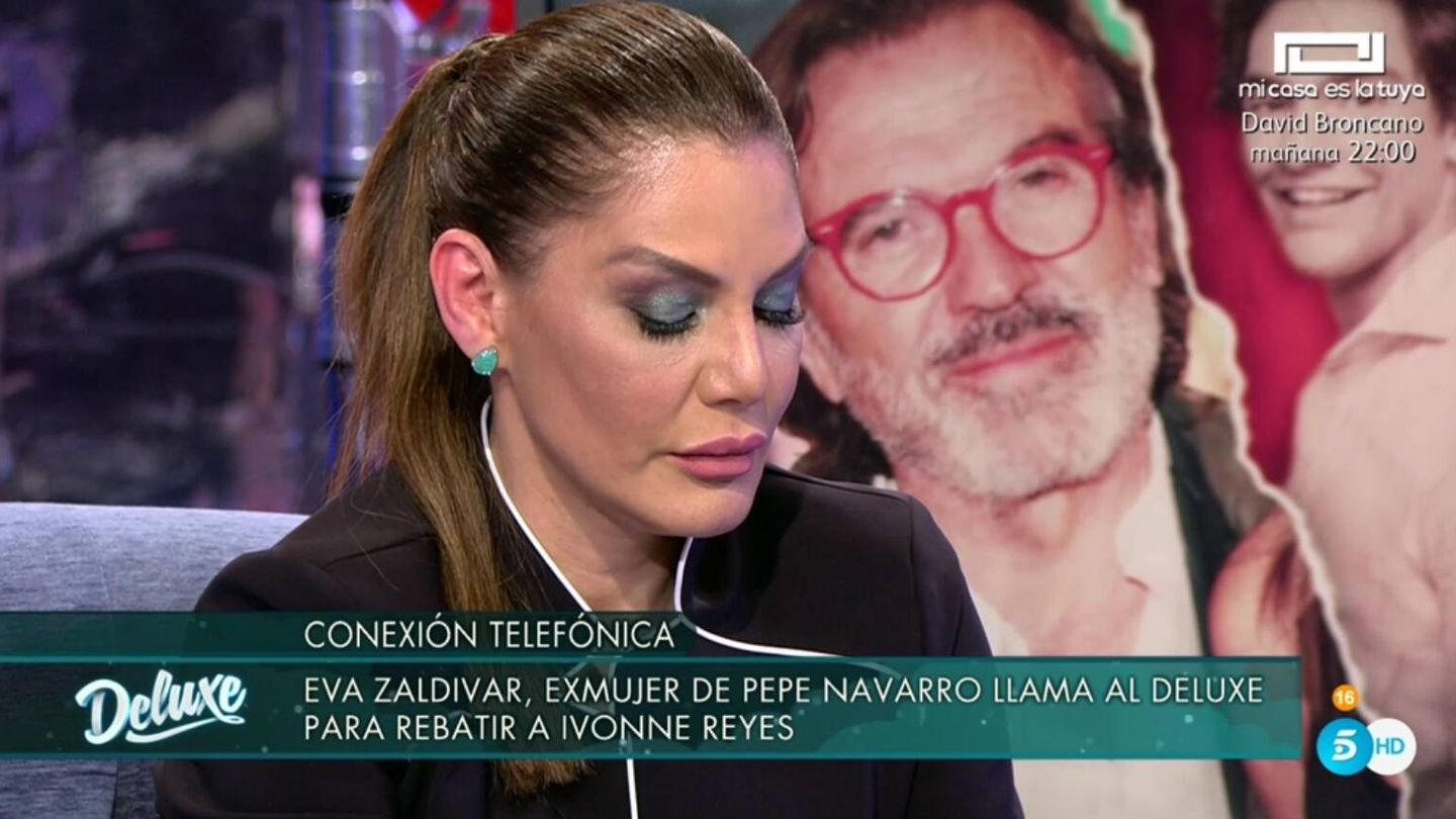 Ivonne escuchando a Zaldívar. (Telecinco).