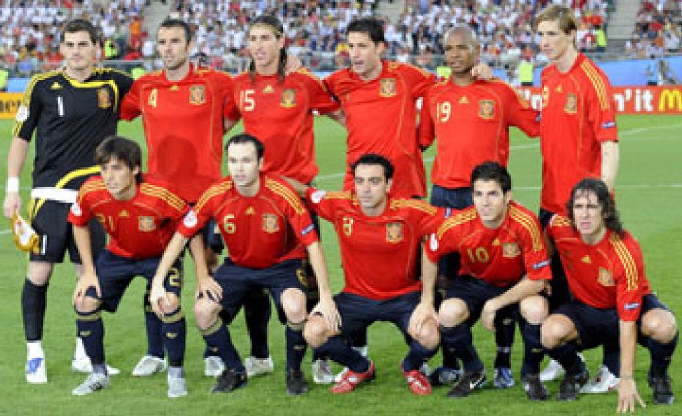 Foto: Casillas, Ramos, Puyol, Xavi y Torres, en el once ideal de FIFPro