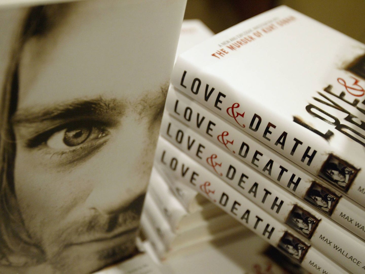 Libro sobre la vida y muerte de Kurt Cobain (Getty)