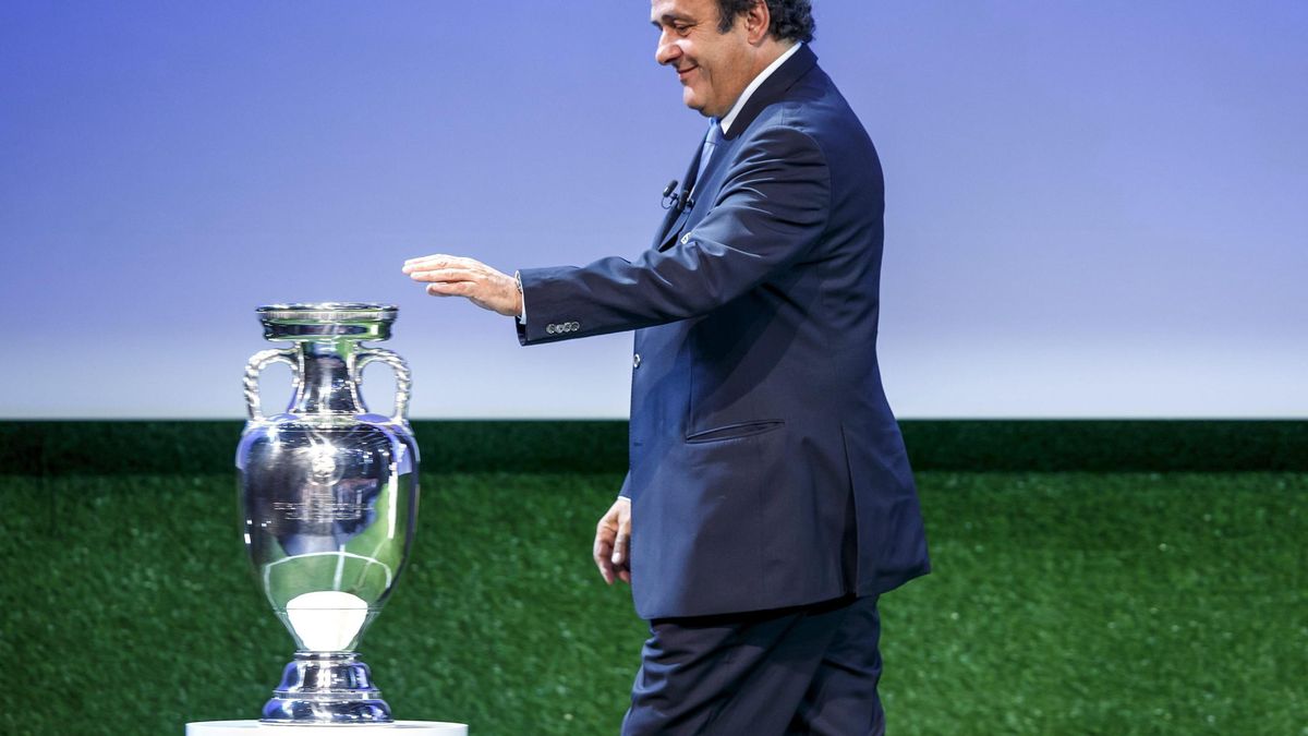 Platini pide ayuda a la Unión Europea para eliminar la propiedad de terceros en el fútbol