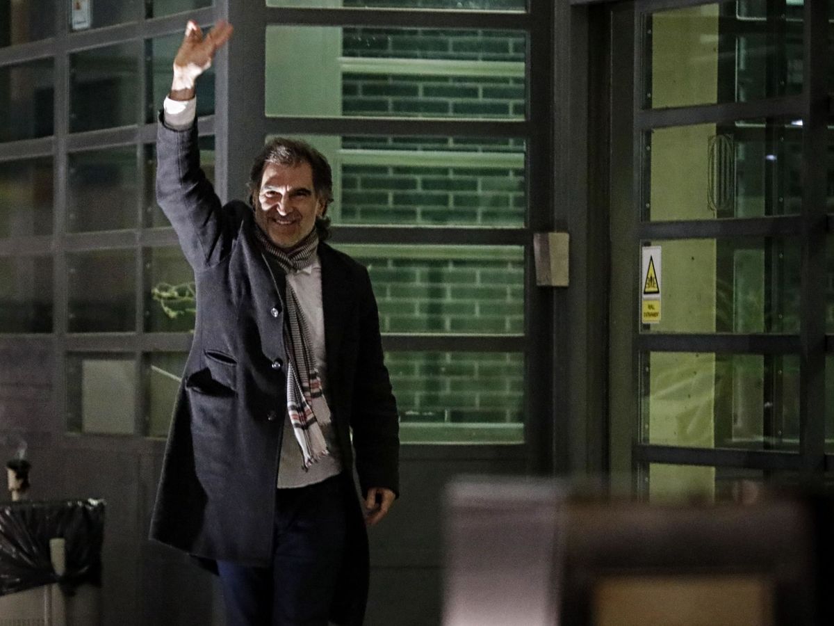 Foto: El presidente de Òmnium Cultural, Jordi Cuixart, a su regreso a prisión tras un primer permiso en enero. (EFE)