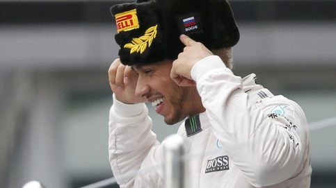 Hamilton falló y Rosberg se llevó la 'pole'. Fernando Alonso saldrá último 