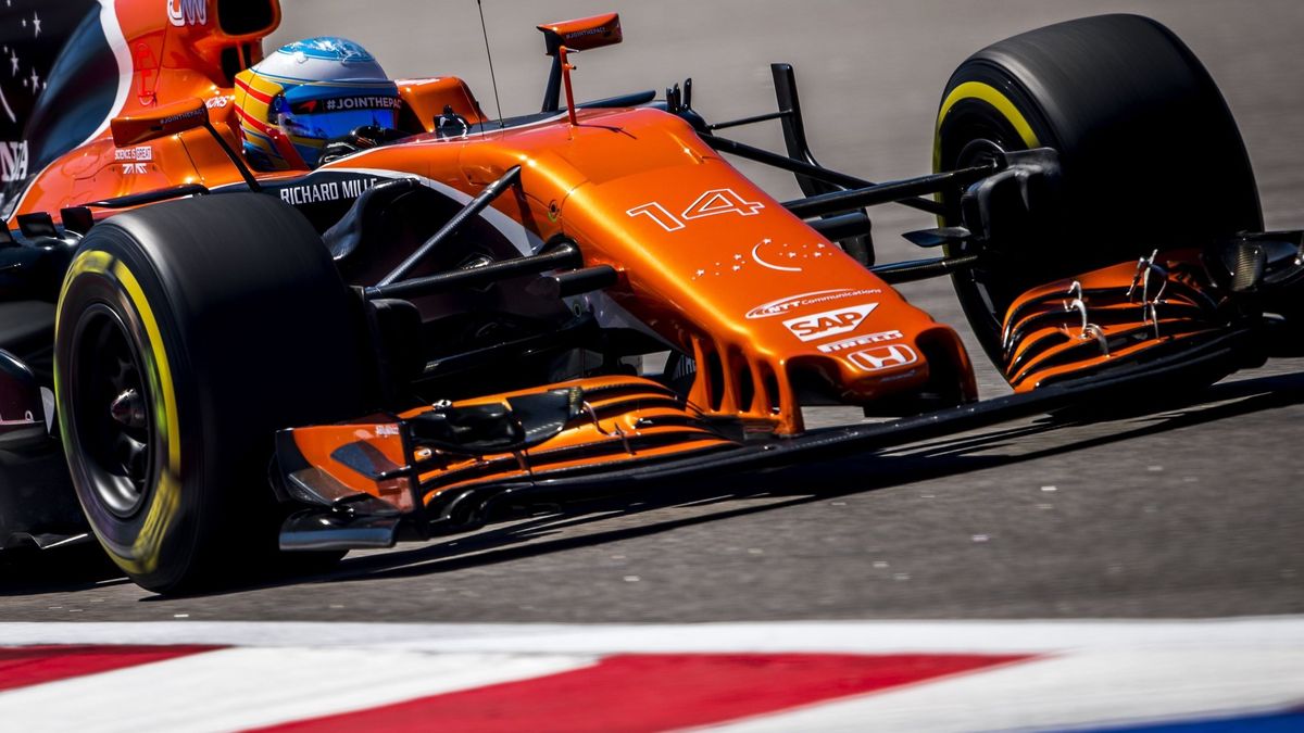 En el motor de McLaren a perro flaco todo son pulgas: "Combina todas las desventajas"