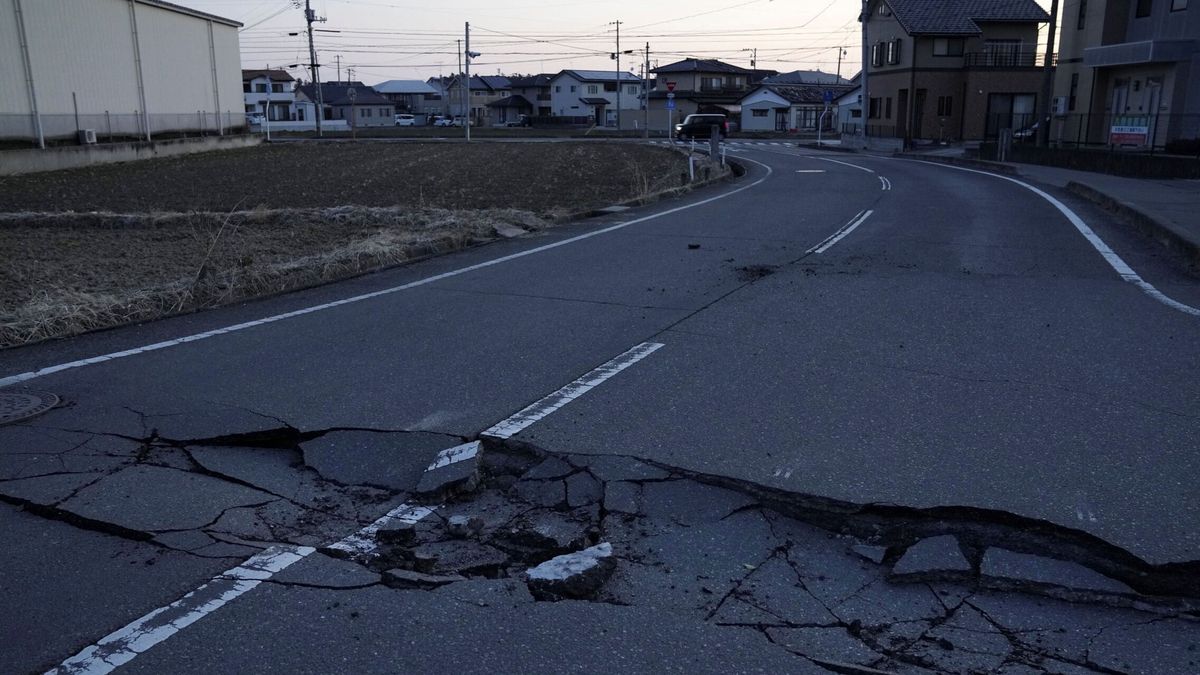 Al menos tres muertos y más de 170 heridos tras el fuerte terremoto de 7,3 en Japón