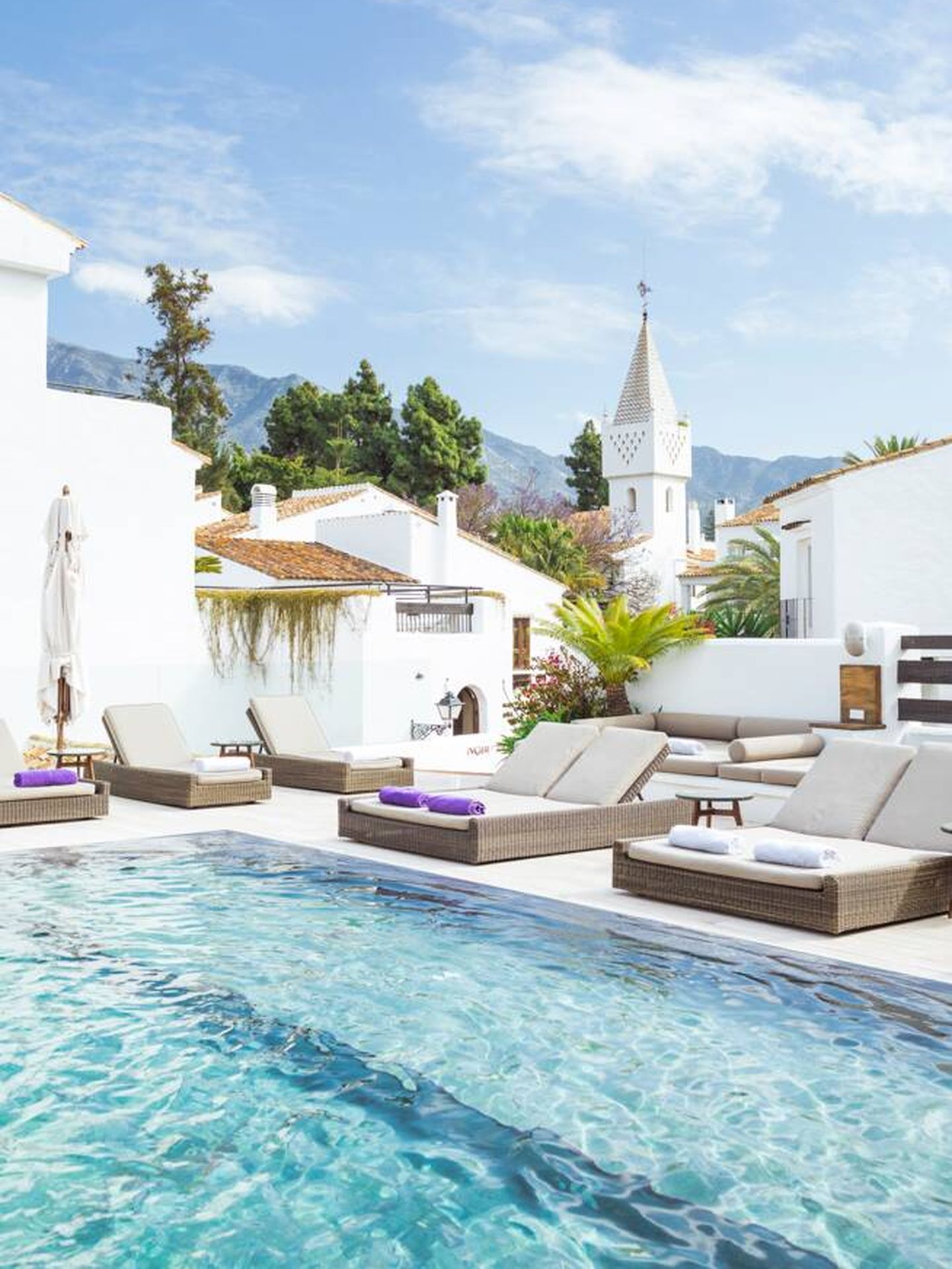 La espectacular piscina de Nobu Marbella. (Cortesía)