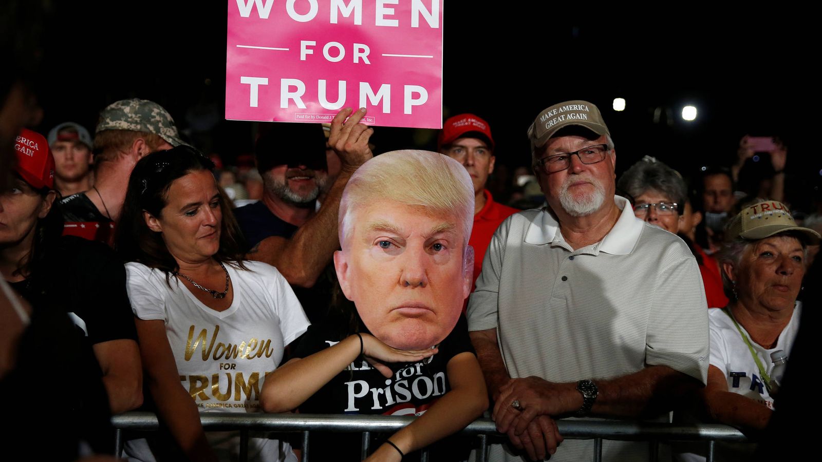 Foto: Votantes de Donald Trump, durante un mitin de campaña en Pensacola, Florida. (Reuters)