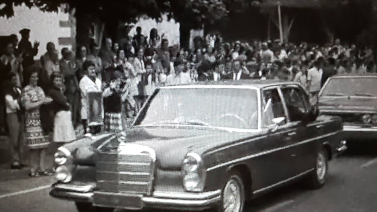 Sale a subasta el coche personal de los reyes de España en los 70, un Mercedes 300 SEL