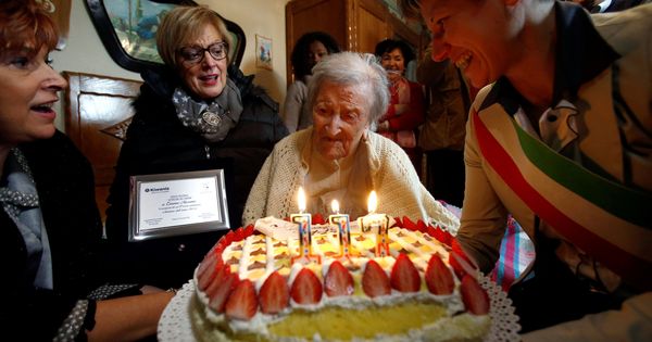 Foto: Emma Morano, celebrando su aniversario en noviembre de 2016. (Reuters)