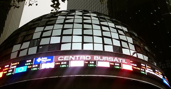 Foto: Imagen de la fachada de la Bolsa de México. (EFE)