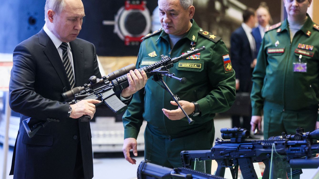 Foto: Putin en una reciente reunión del Ministerio de Defensa. (Reuters/Pool/Sputnik)