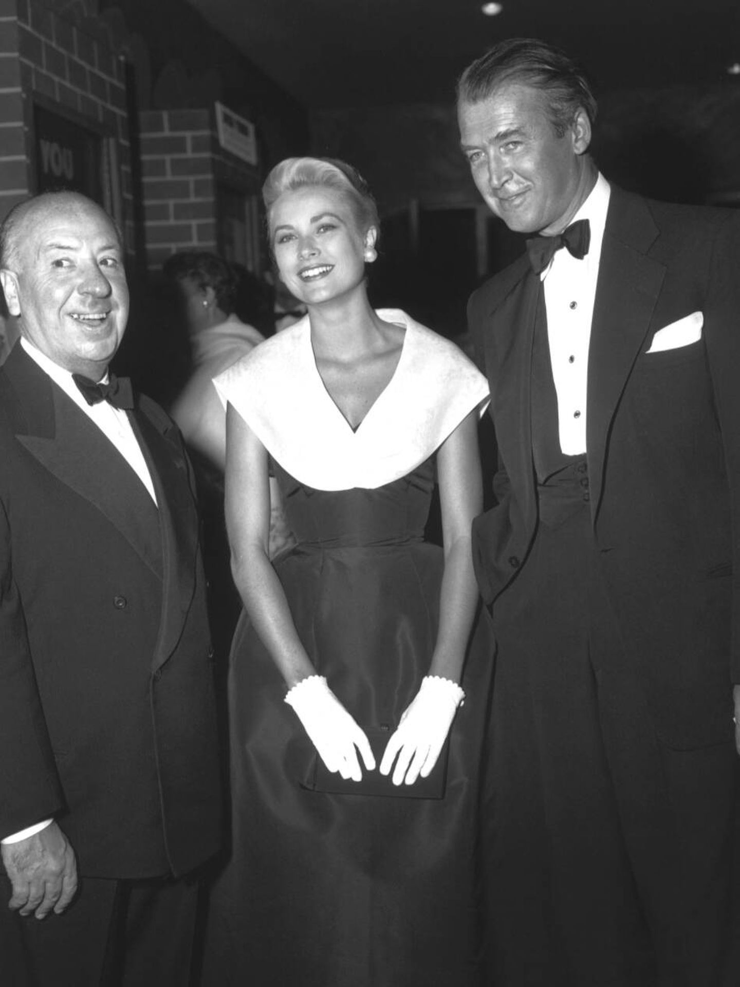 Alfred Hitchcock, Grace Kelly y James Stewart. (Cortesía de Dior)