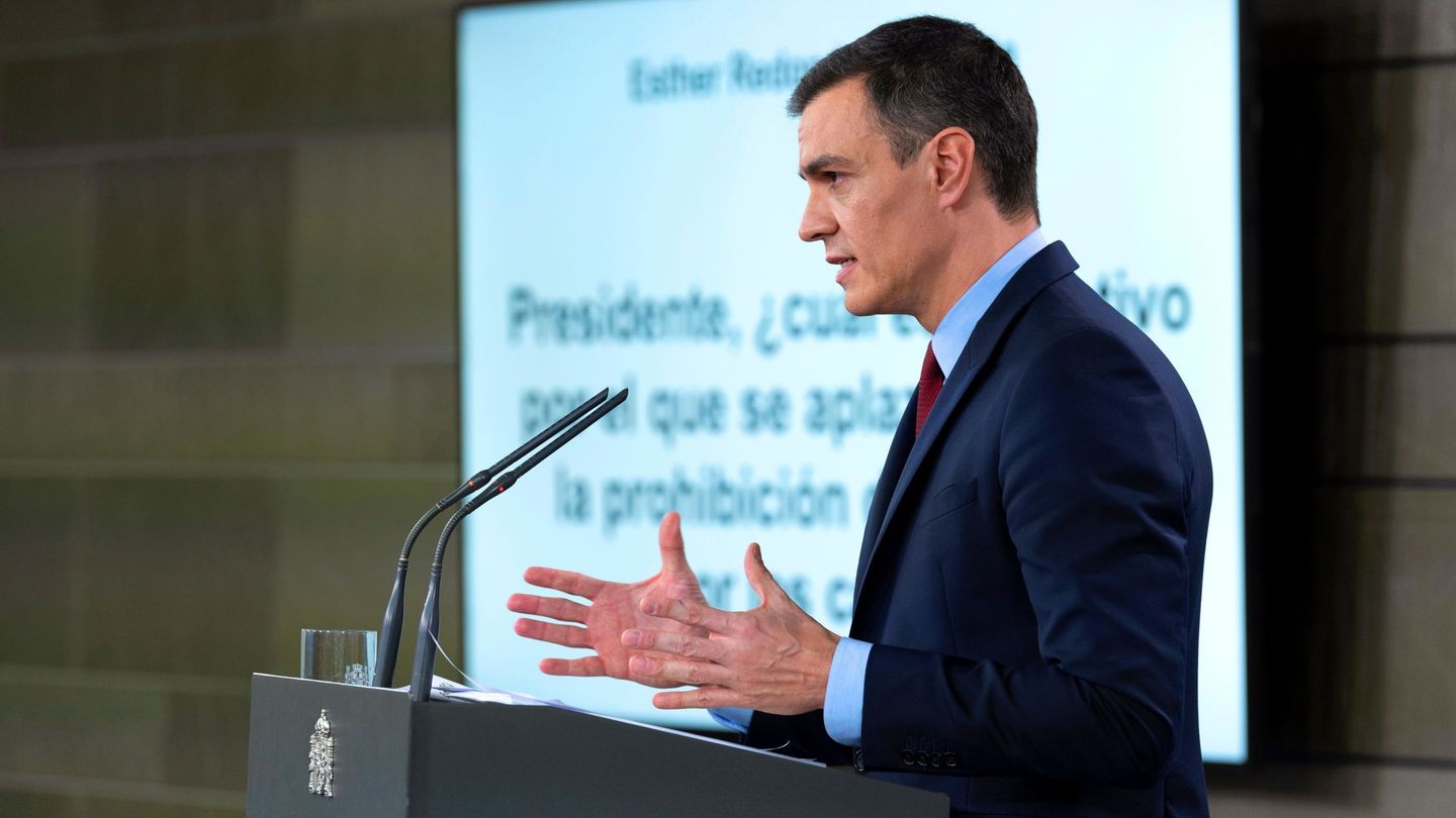 El presidente del Gobierno, Pedro Sánchez, durante la comparecencia posterior al Consejo de Ministros extraordinario de este sábado. (Pool Moncloa)