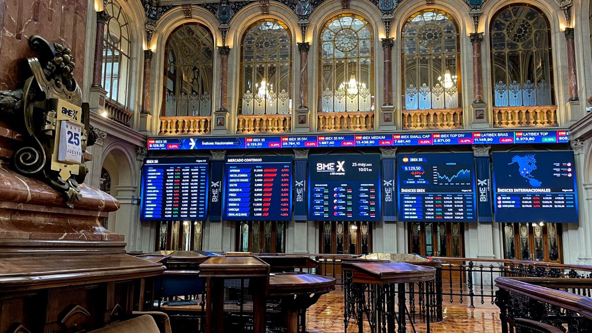 Bolsa e Ibex 35, en directo | Wall Street cierra con signo mixto tras un acuerdo tentativo para elevar el techo de la deuda
