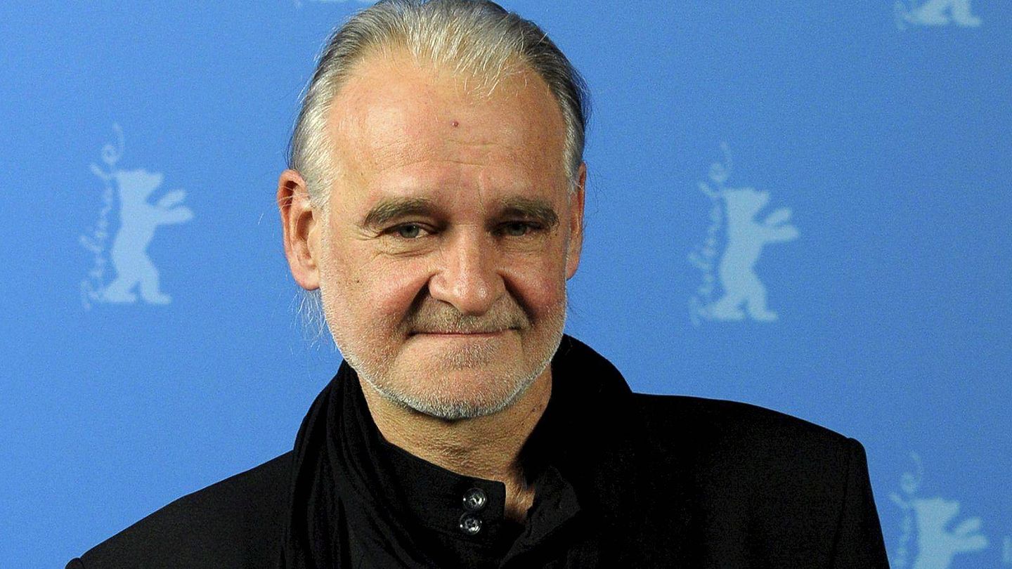 Béla Tarr posa en la Berlinale de 2011. (Efe)