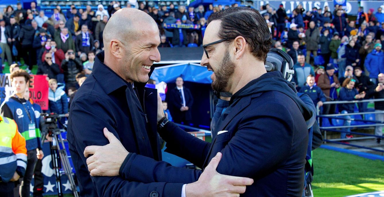 El entrenador del Real Madrid, Zinedine Zidane y el del Getafe, José Bordalás. (EFE)
