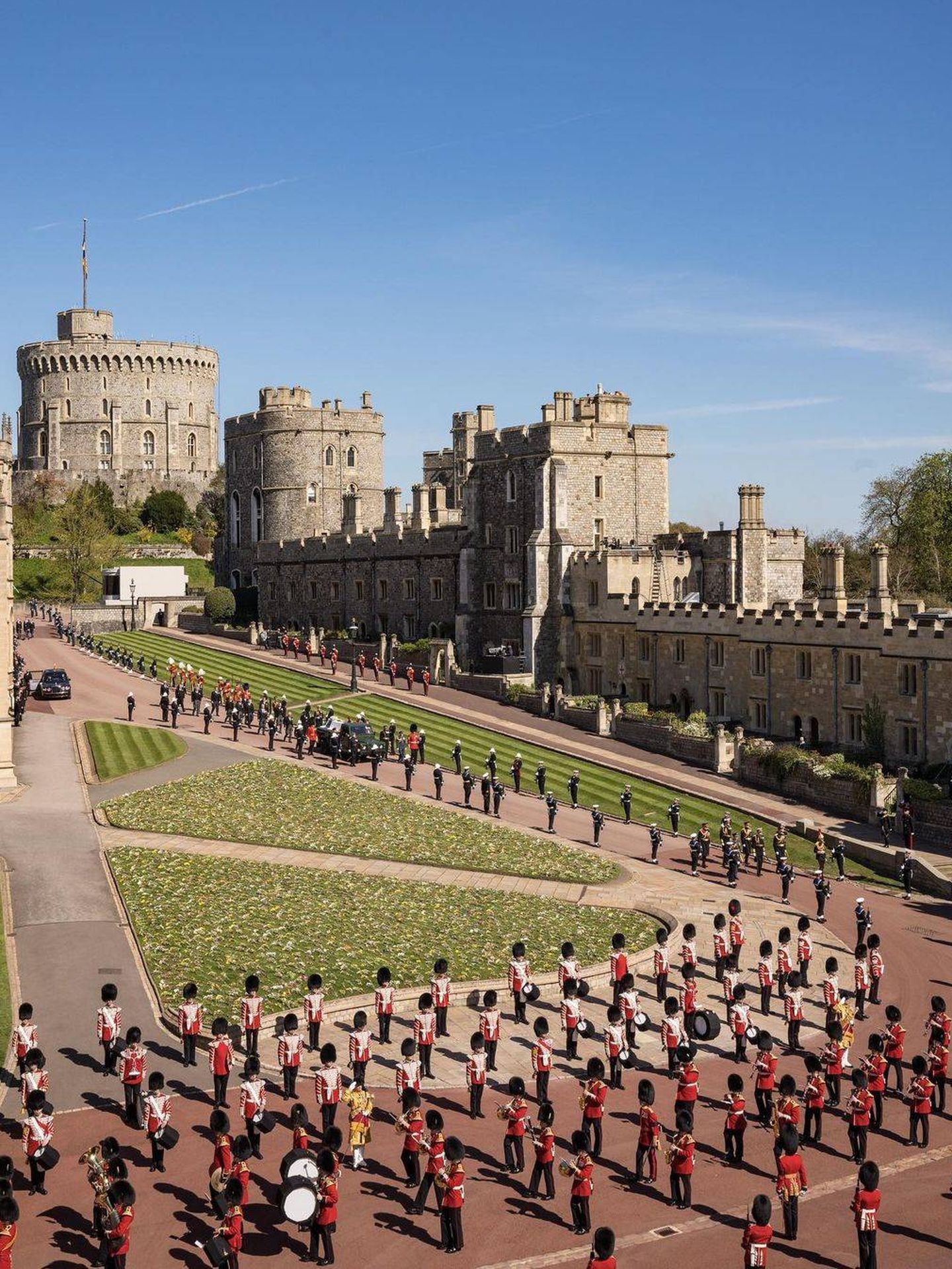 Miembros del ejército en el castillo de Windsor. (Palacio de Kensington)