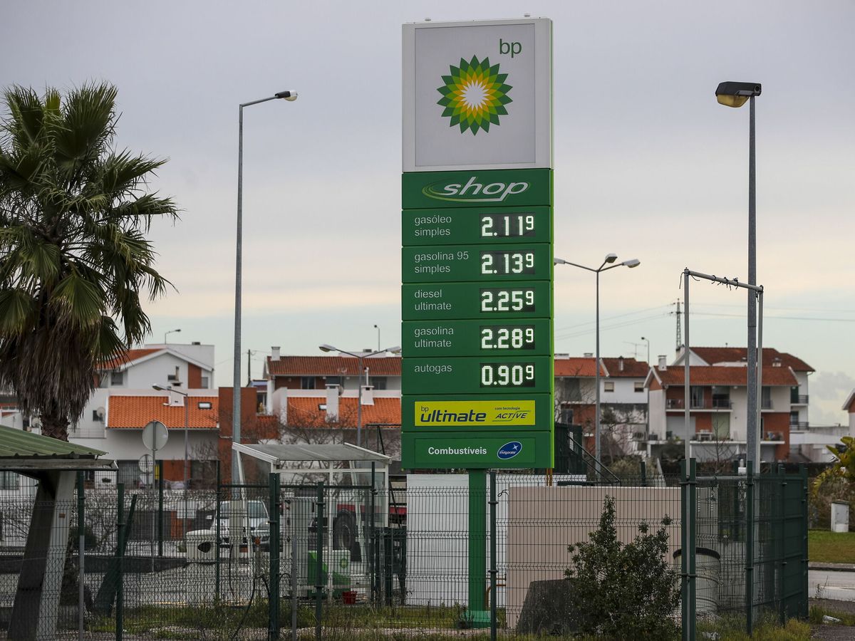 Foto: Vista de una gasolinera en Portugal. (EFE/Paulo Novais)