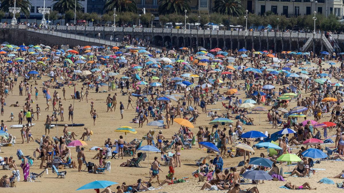 Ni Las Canteras ni cala Comte: esta es la mejor playa de España (y de Europa) para ir este verano