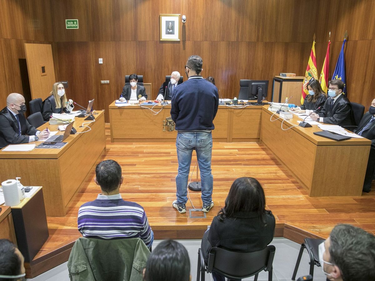 Foto: Imagen de archivo de un juicio en la Audiencia Provincial de Zaragoza. (EFE/Javier Cebollada)