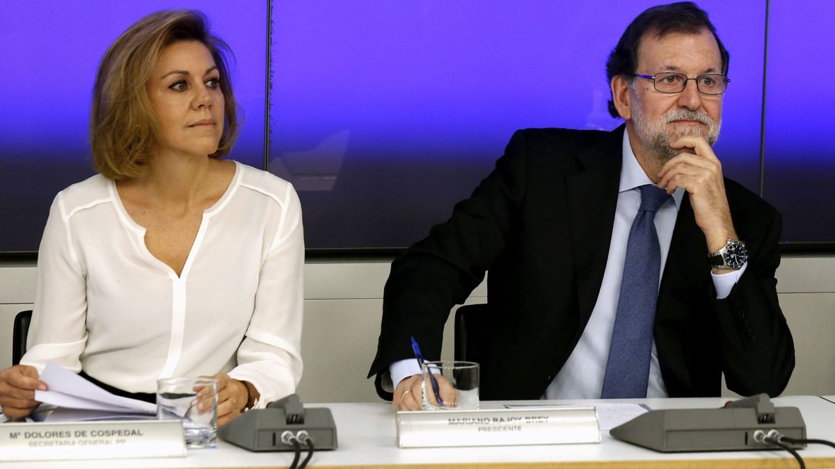 Rajoy y Cospedal pactaron la dimisión de Soria y la vicepresidenta se libró del 'marrón'