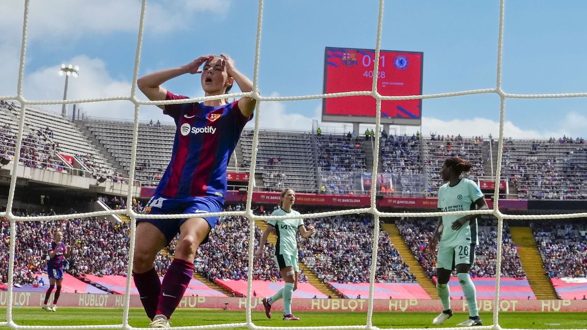 Aitana Bonmatí dispara contra todas tras perder en la Champions: "El Chelsea juega sucio"