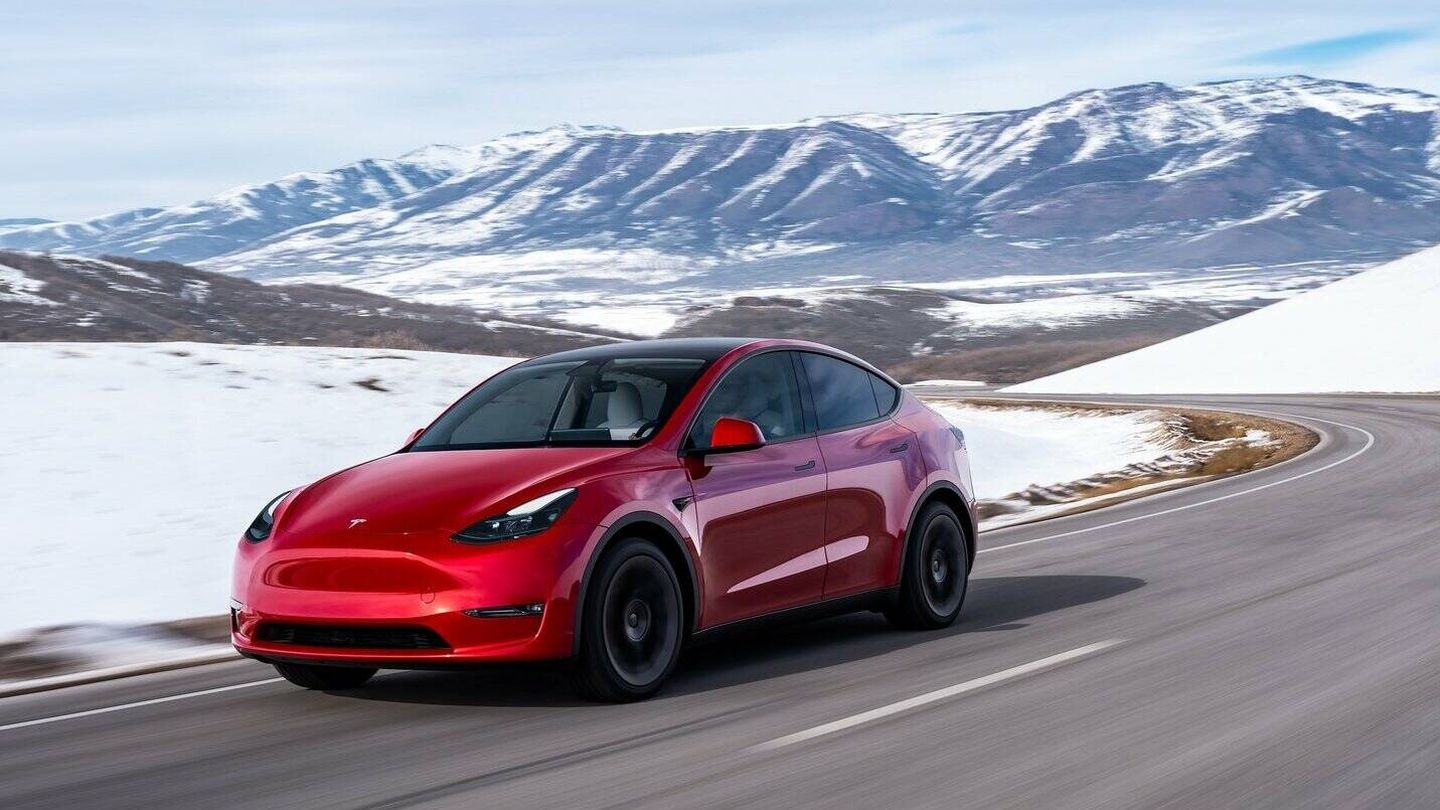 El Tesla Model Y, coche más vendido en Europa en 2023, podrá incorporar el nuevo software.