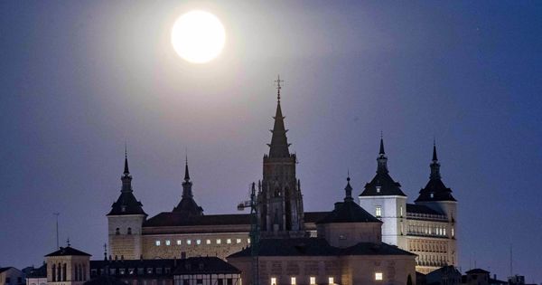 Foto: Alcázar y centro histórico de Toledo. (EFE)