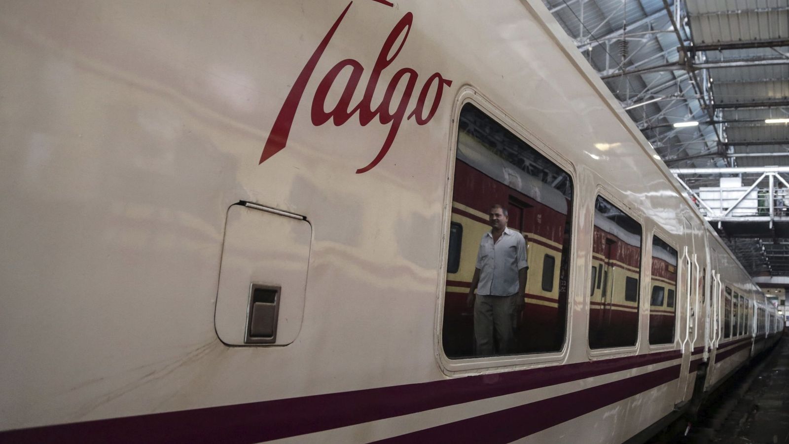 Foto: Uno de los trenes de la empresa española Talgo. (EFE)