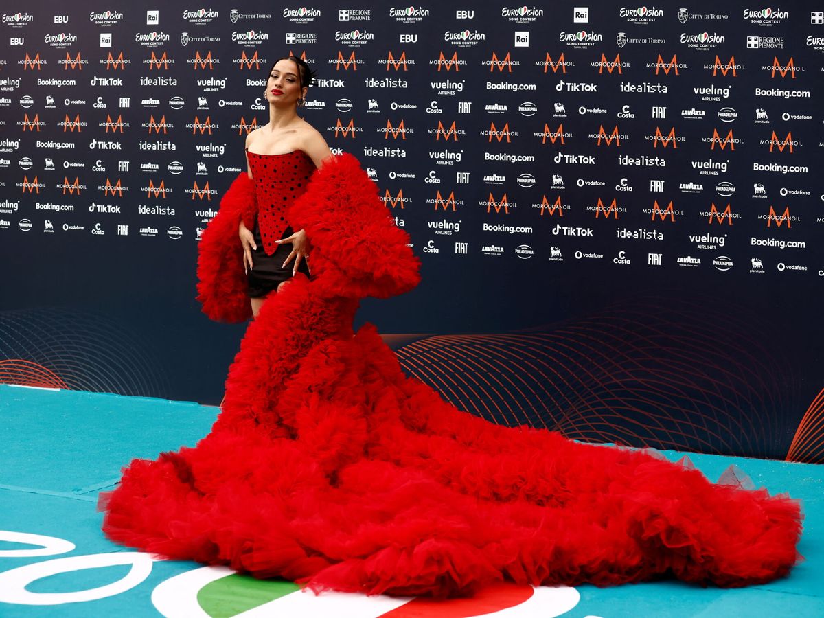 Foto: Chanel Terrero, en la alfombra turquesa de Eurovision 2022. (Reuters)