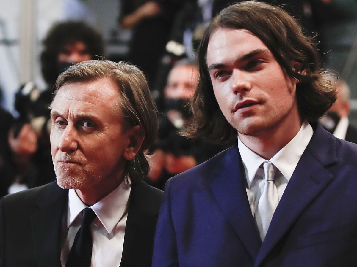 Foto: Tim Roth y su hijo Cormac, en Cannes. (Reuters)
