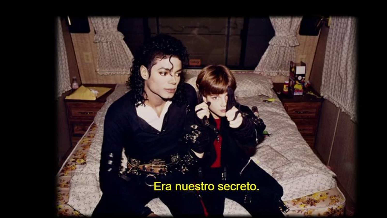 Foto: Michael Jackson y James Seifchuck a finales de los 80. (Movistar )