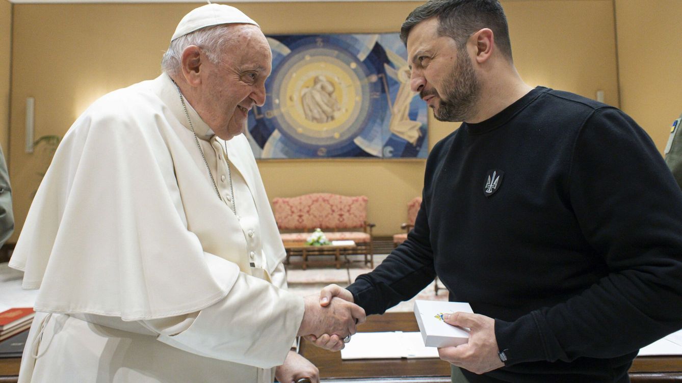 Foto: Visita del presidente ucraniano, Volodímir Zelenski, al Papa Francisco en el Vaticano. (EFE)