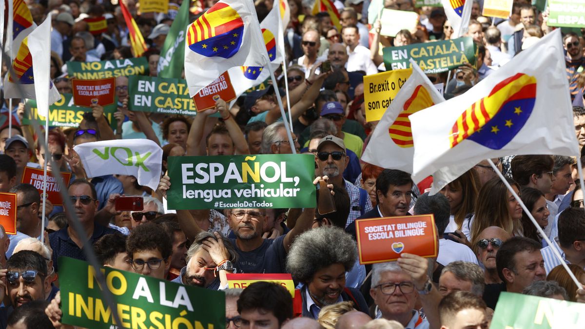 Defensores del castellano en Cataluña piden auxilio a Bruselas tras la revelación de Aragonès