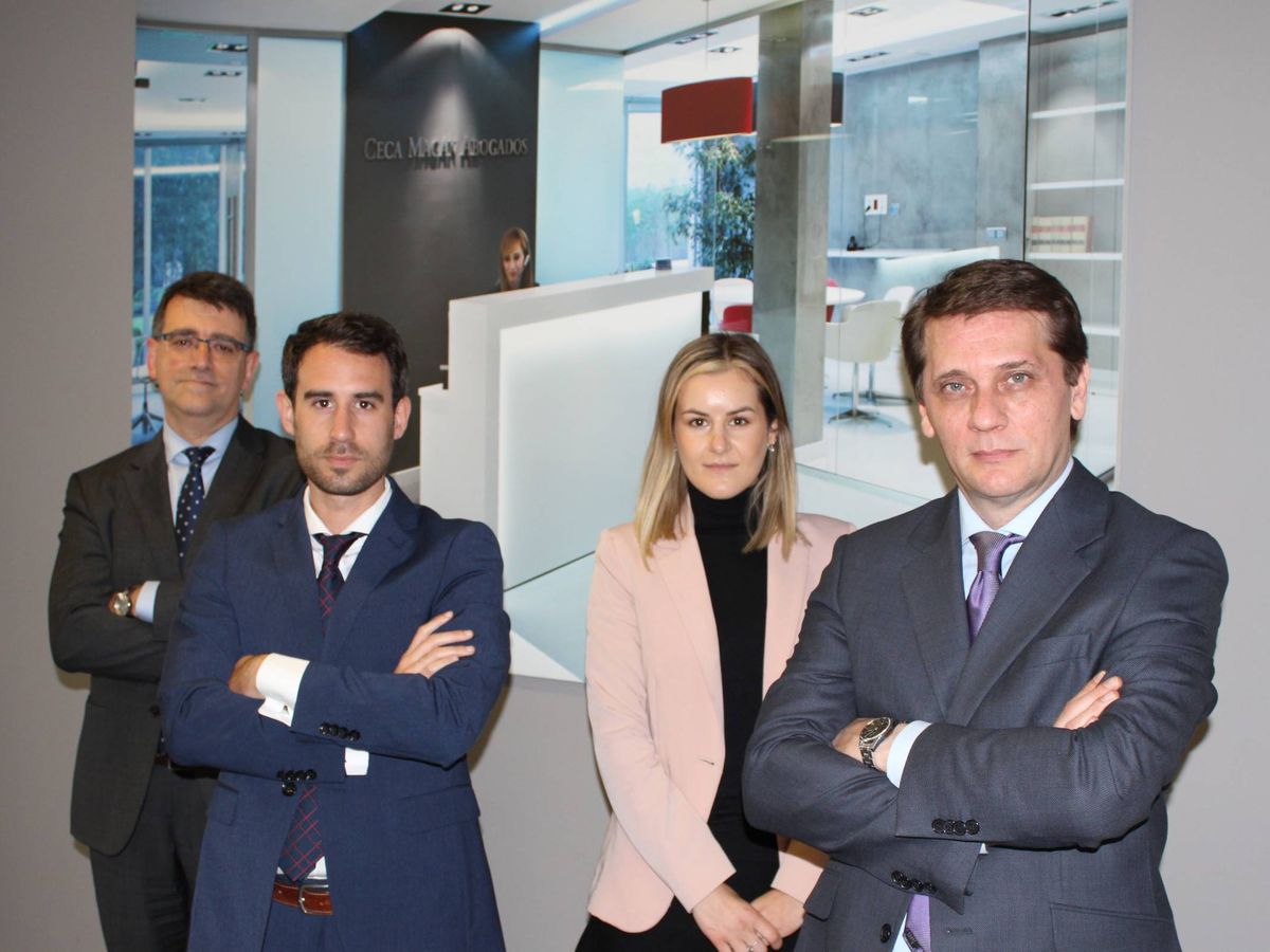 Foto: De derecha a izquierda: Juan Ignacio Alonso Dregi, nuevo socio de Cega Magán; Diana Loredana; Adrián Benito, y Jordi Albos.
