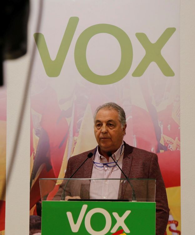 Foto: El expresidente de Vox Melilla no renuncia al acta de diputado.