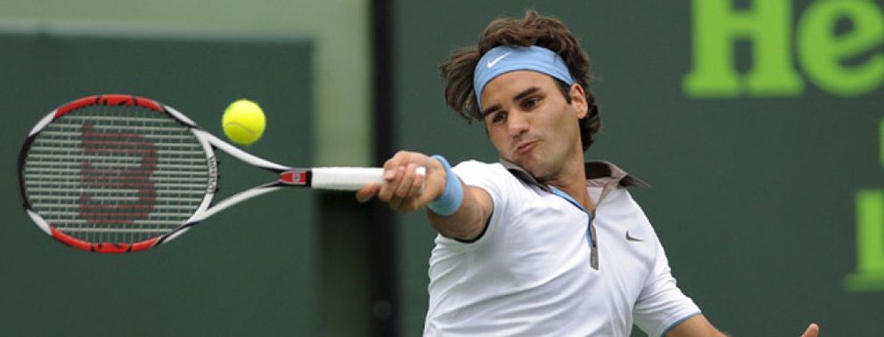 Foto: Roger Federer avanza con comodidad hacia octavos