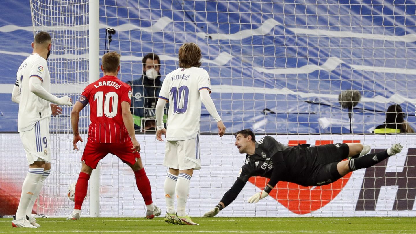 Courtois no pudo evitar el 0-1. (Reuters/Susana Vera)