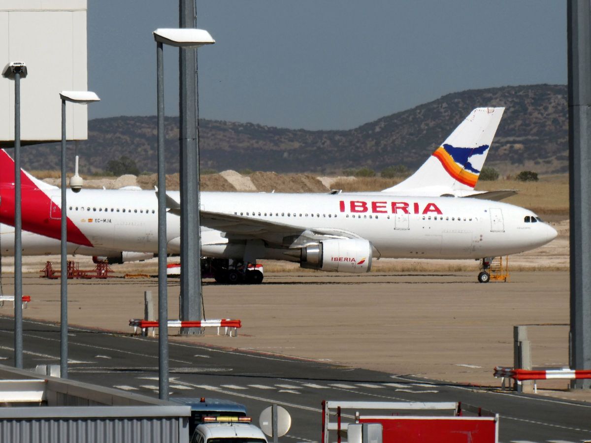 Foto: Aviones de Iberia en el aeropuerto de Ciudad Real