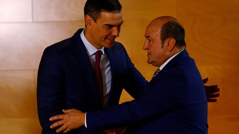 El PNV se frota las manos antes de las elecciones: Sánchez ultima el traspaso de tres competencias